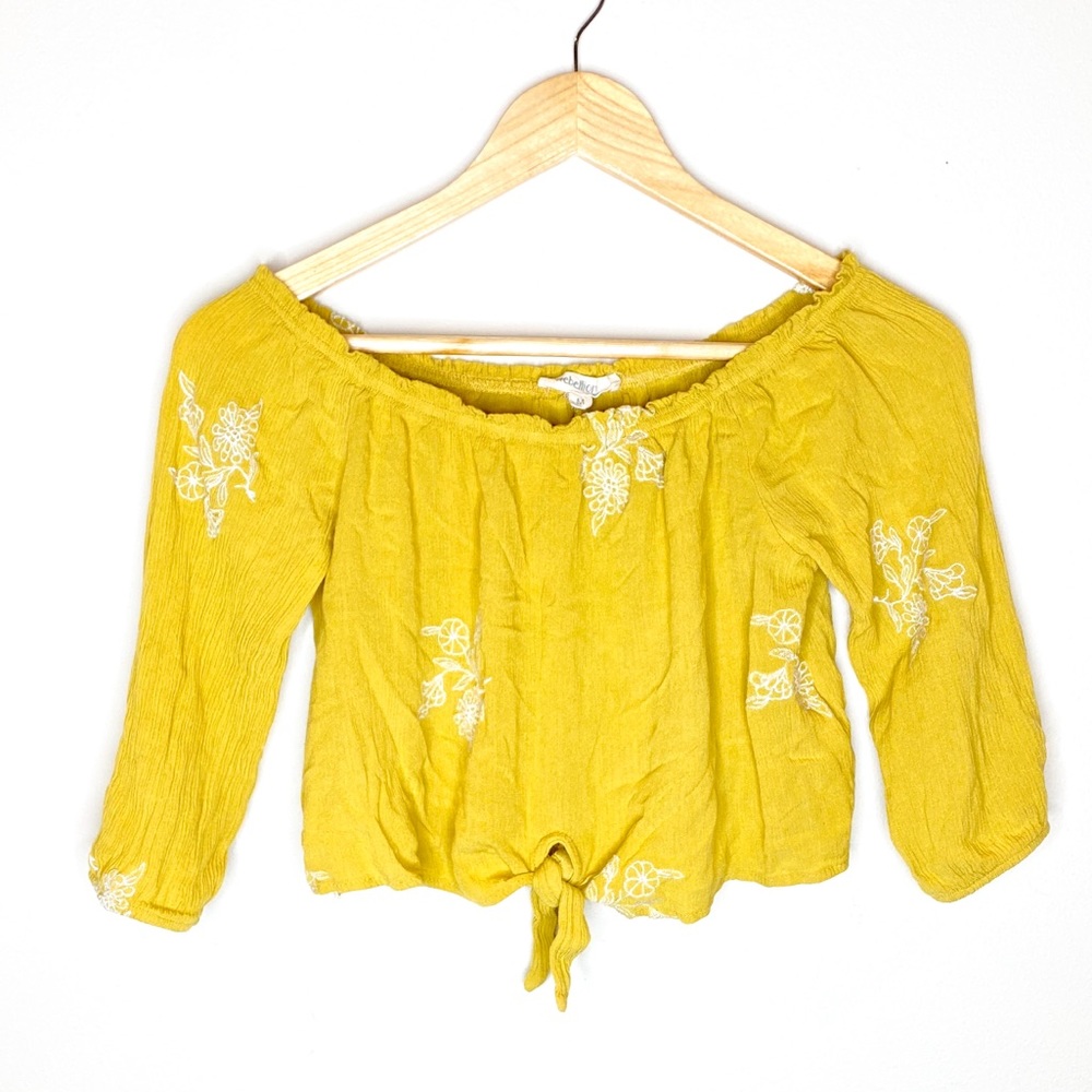 4/$20 Off-the-shoulder Crop Top Blouse